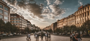 Úvěrový trh táhne dopředu nejvíce Praha